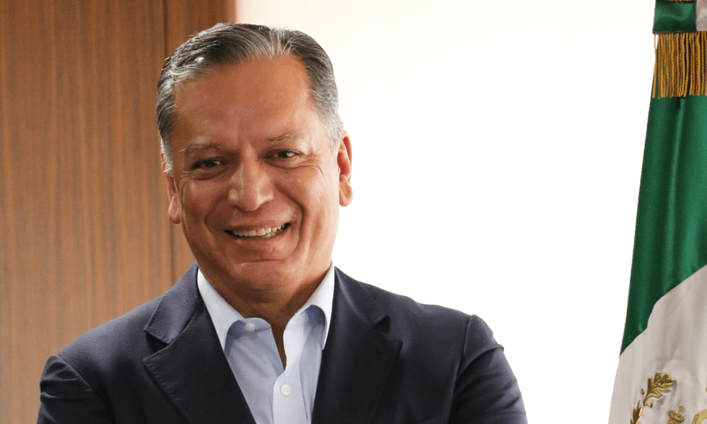 Mario Macías Robles director de la Dirección Sectorial de los Trabajadores del Infonavit,