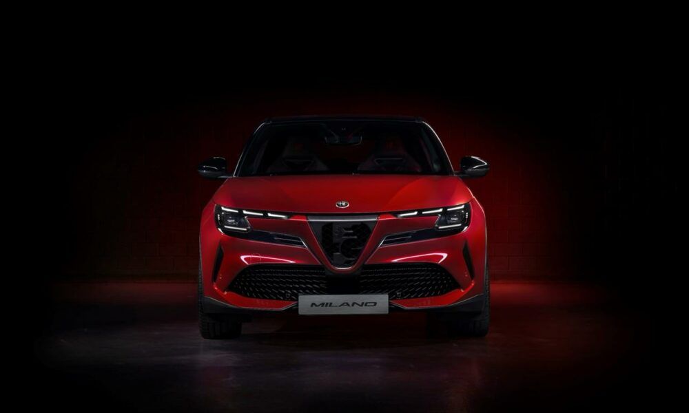 Alfa Romeo presenta el nuevo MILANO 3