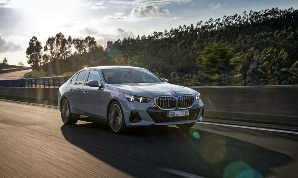 BMW Serie 5 es el World Luxury Car 2024