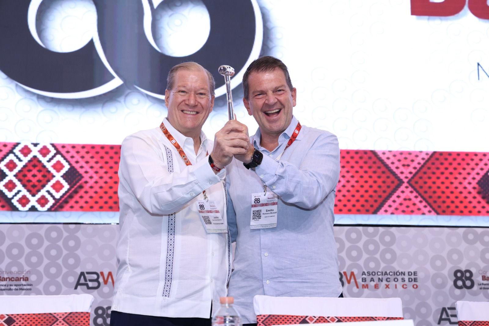 Define tres ejes de acción nuevo presidente de la ABM