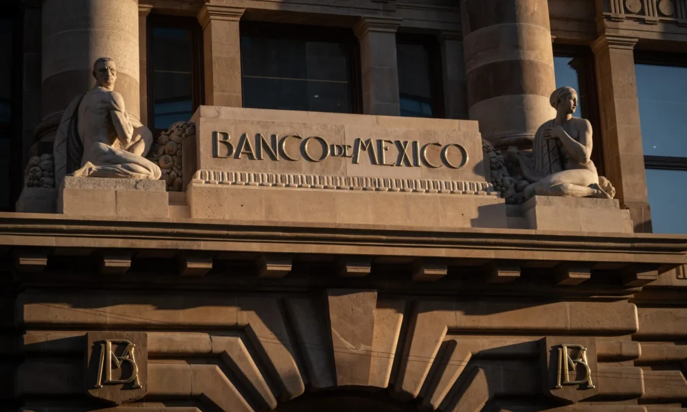 Banxico ya no considera ajustes de 50 pb