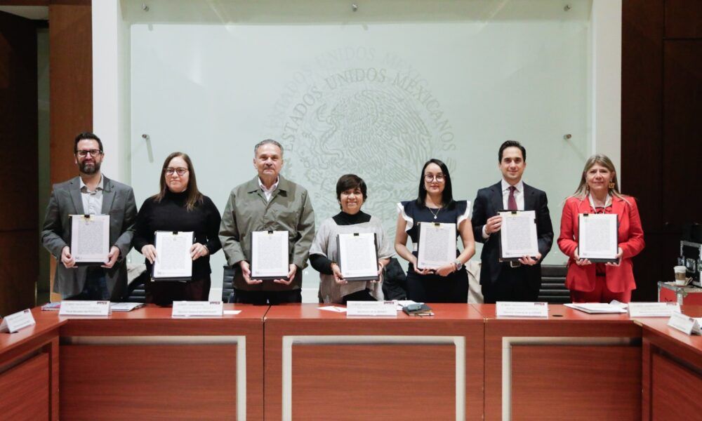 Firman acuerdo clave para impulsar la PNV