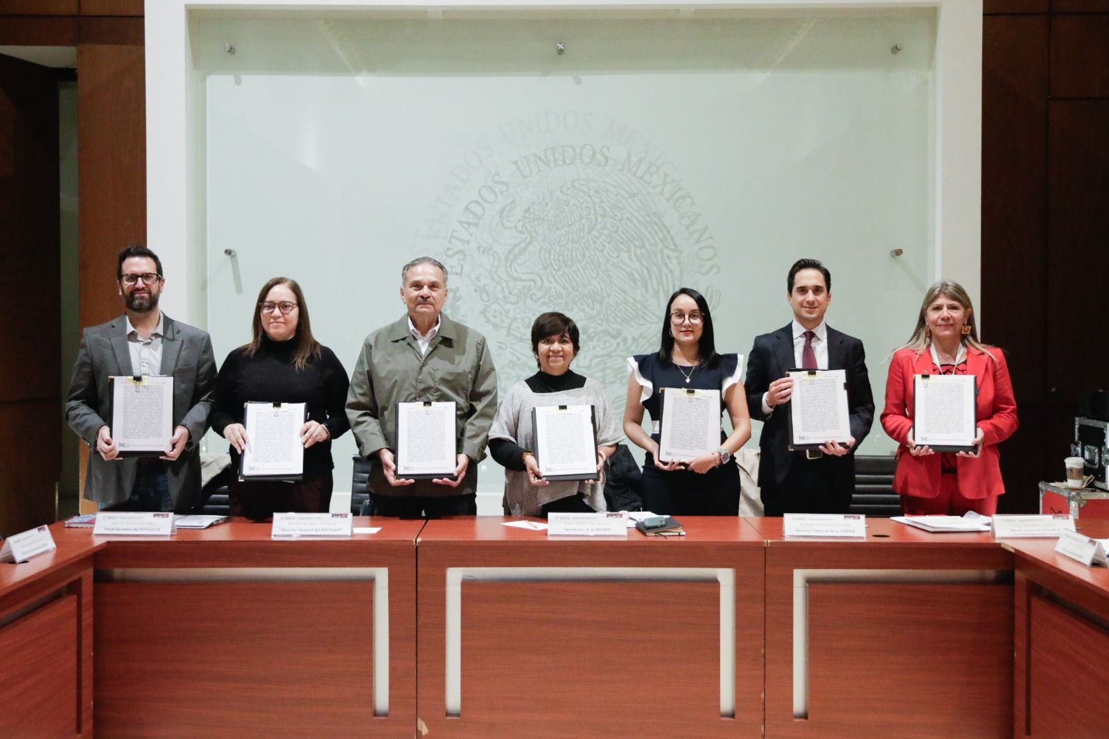 Firman acuerdo clave para impulsar la PNV