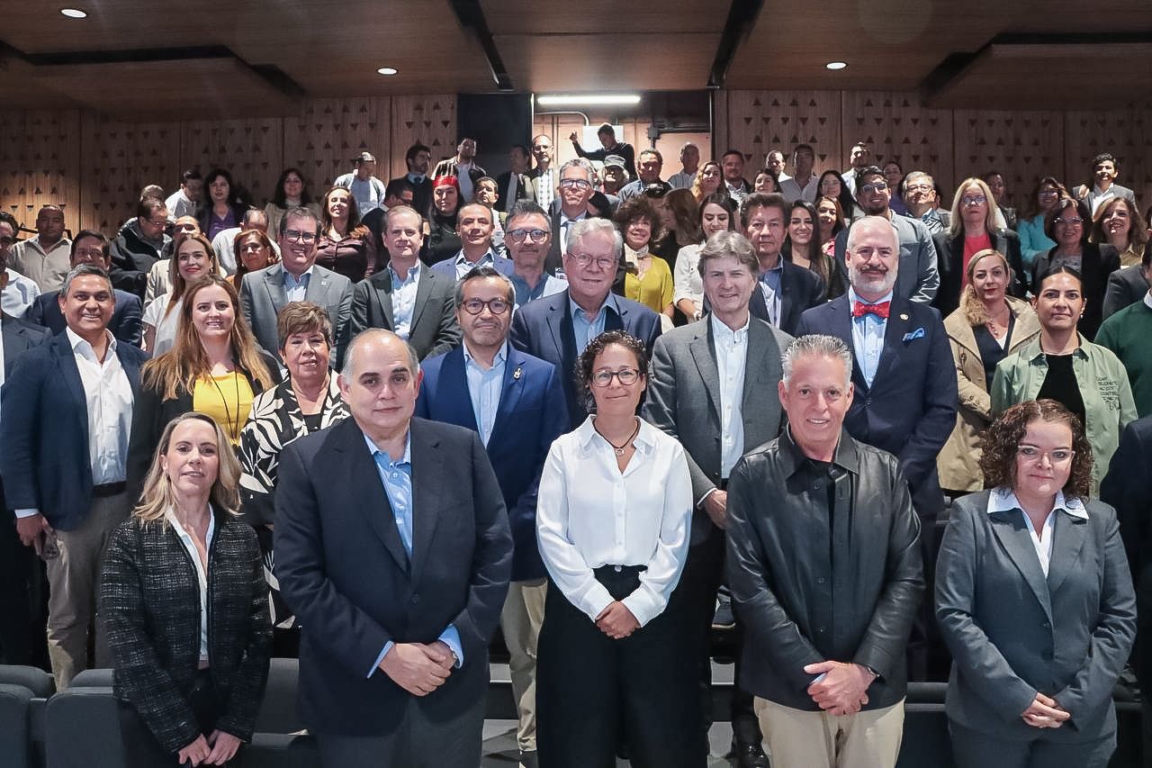 Líderes del turismo debaten futuro en Jalisco