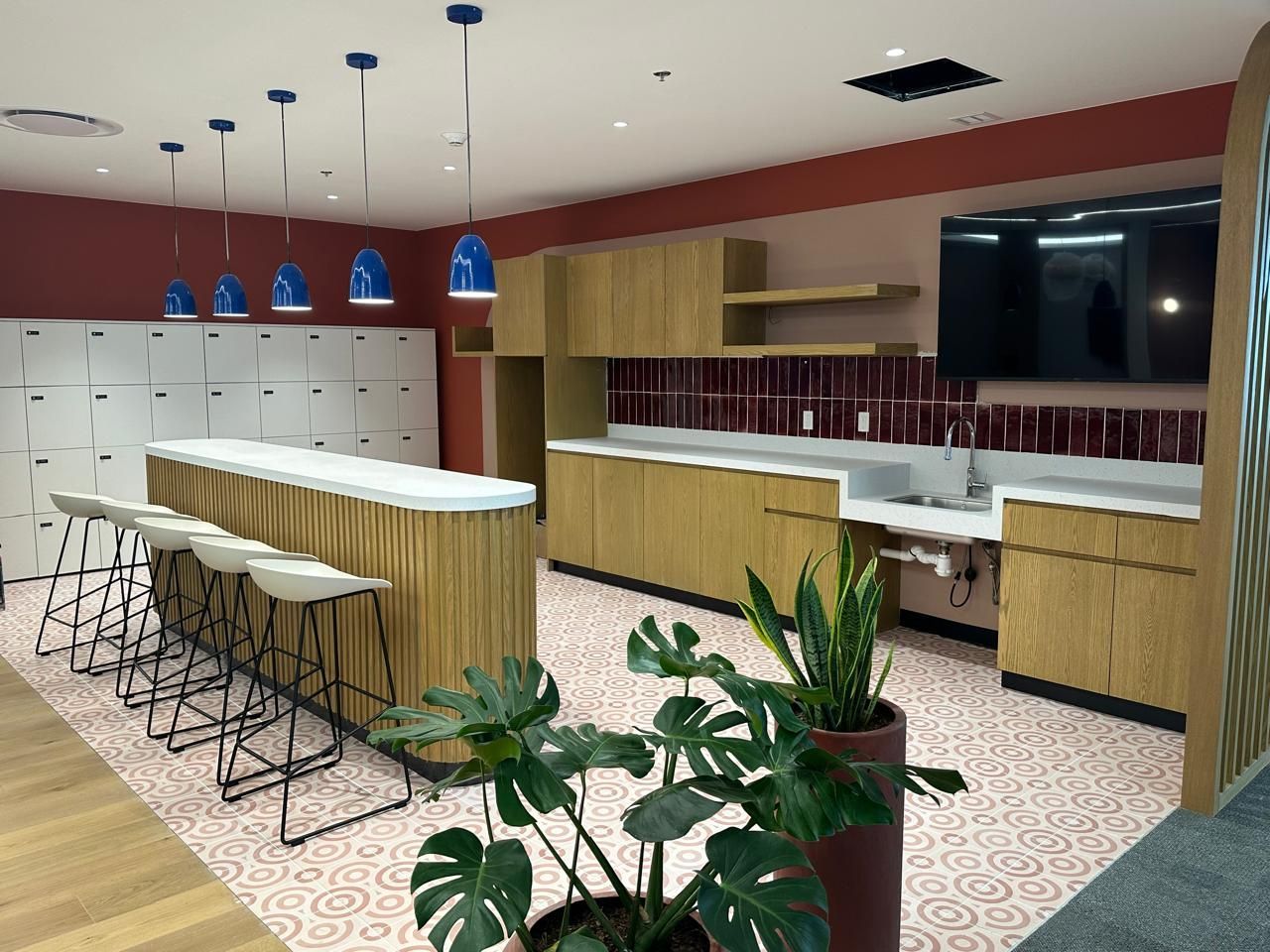 Cuenta con nuevas oficinas corporativas