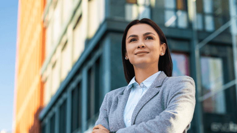 Buscan talento femenino universitario para consultoría estratégica