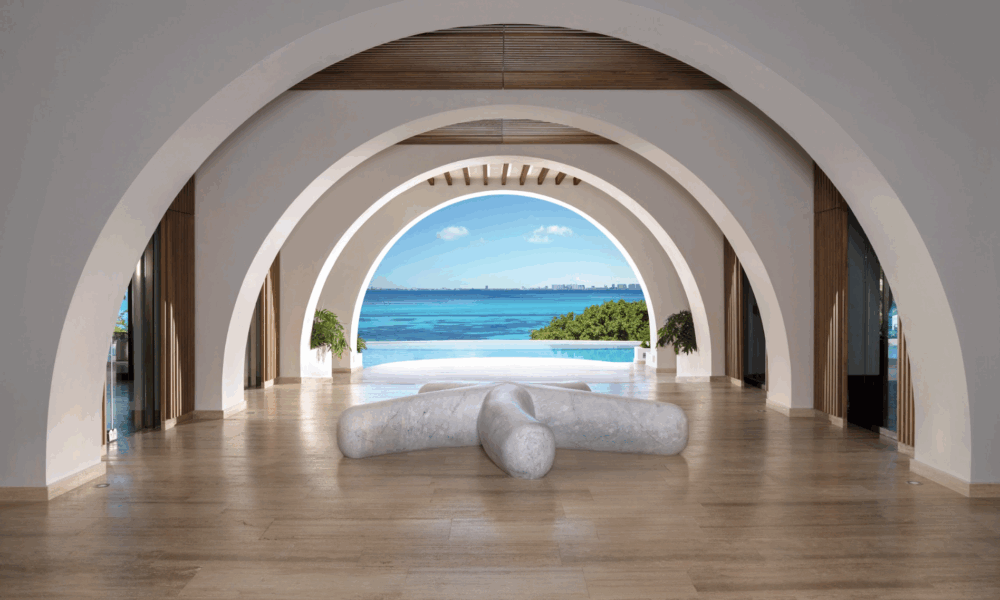 Reconocen a Impression Isla Mujeres by Secrets en los Premios MexBest 2025