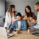 8 de cada 10 adultos en México consumen café como ritual laboral