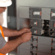 ABB moderniza tableros Spectra GE con retrofit fabricado en México