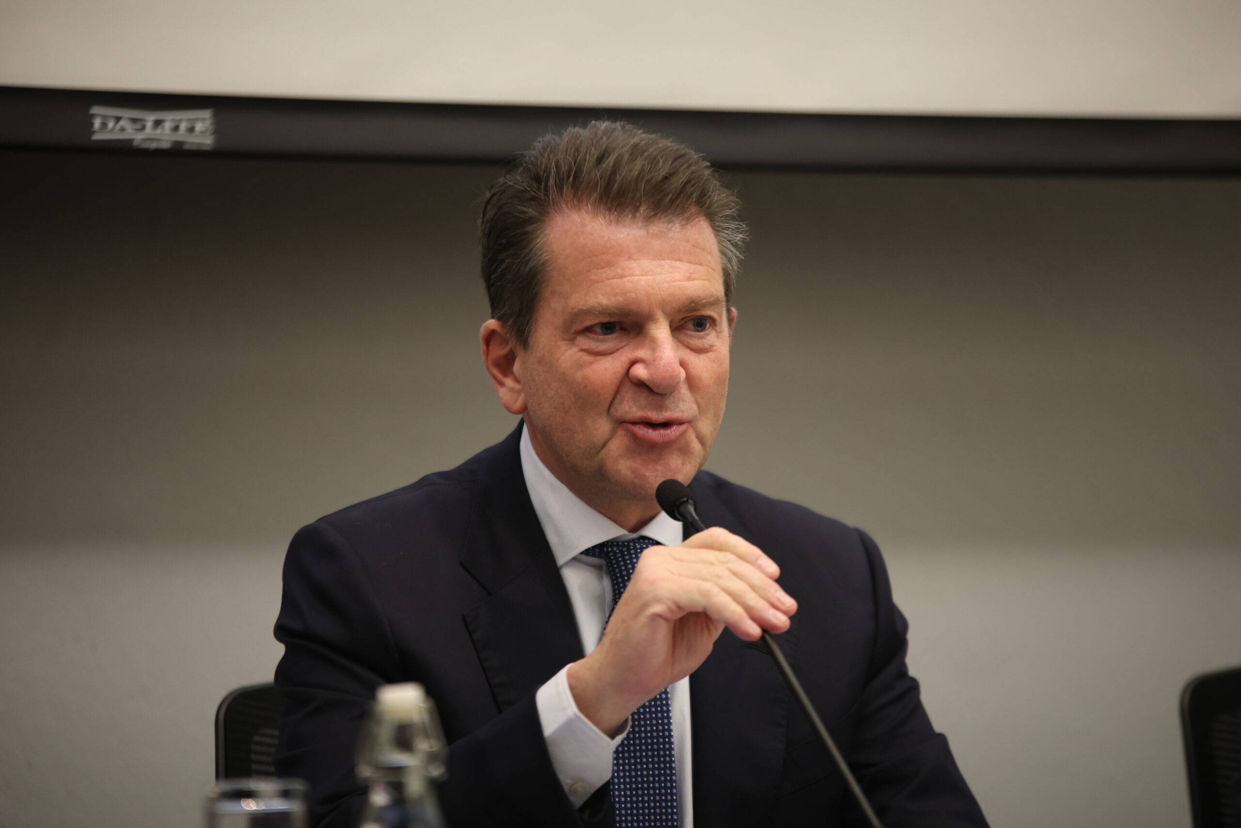 Crédito a MiPyMEs continúa creciendo