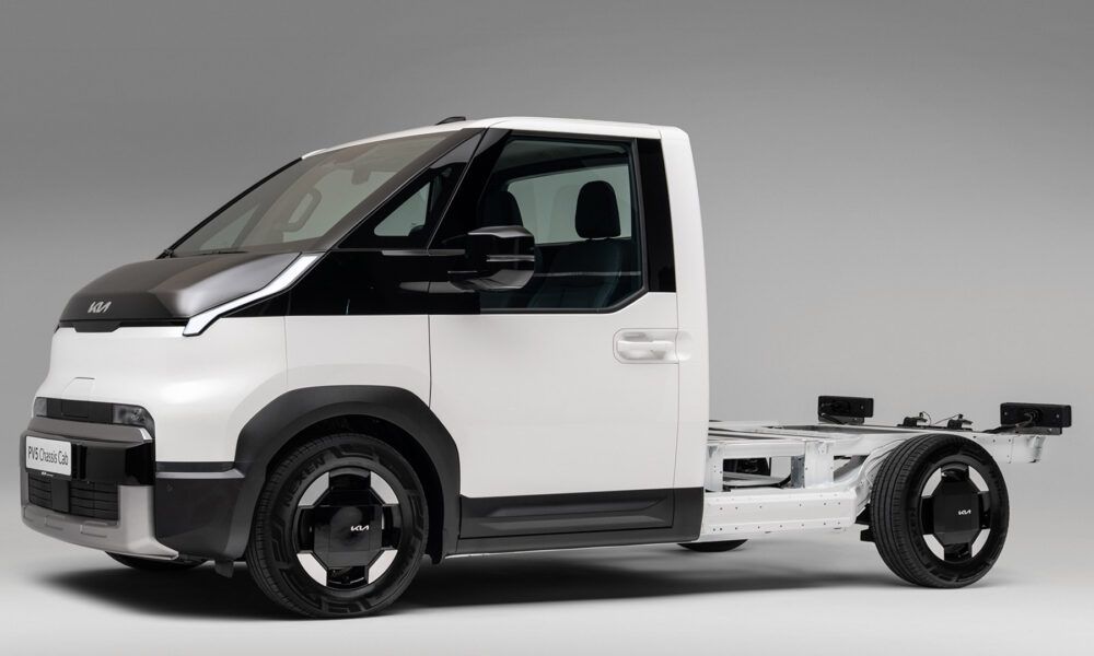 Kia presenta el PV5 Chassis Cab en SOLUTRANS 2025