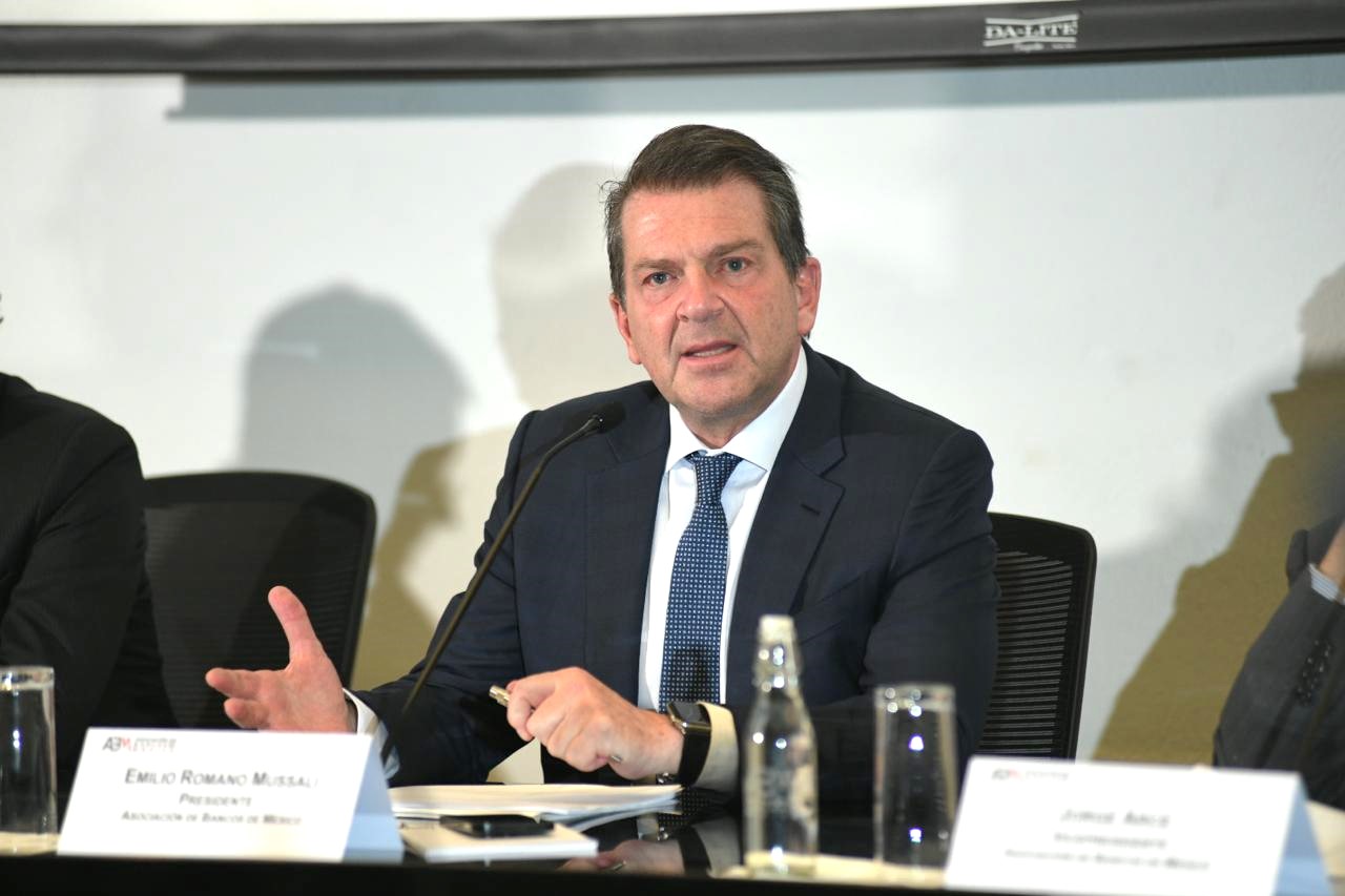 Banca plantea digitalizar a pequeños establecimientos mediante ecosistema cero