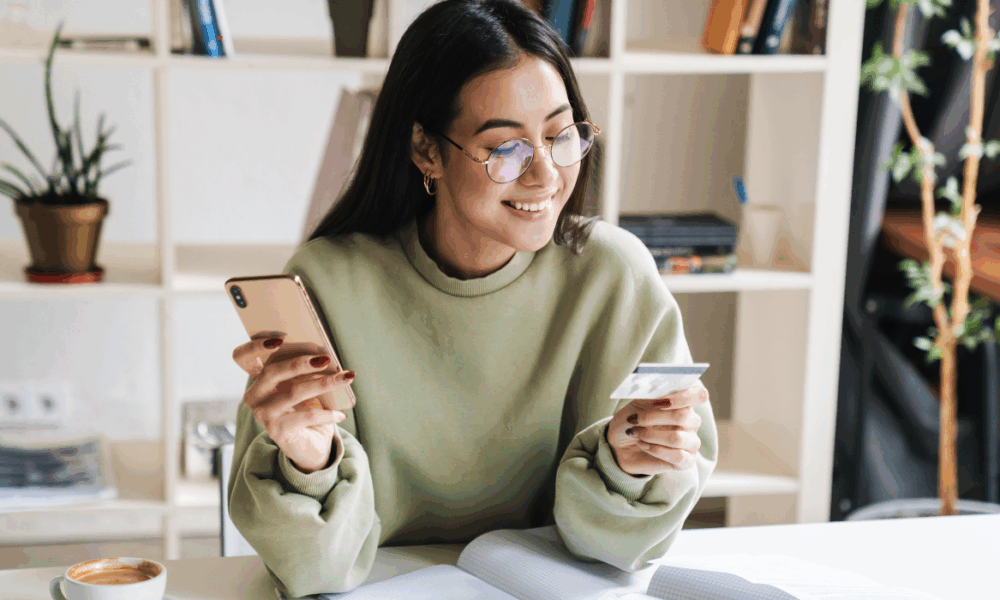Millennial cuidado con el tarjetazo y a manejar bien el aguinaldo