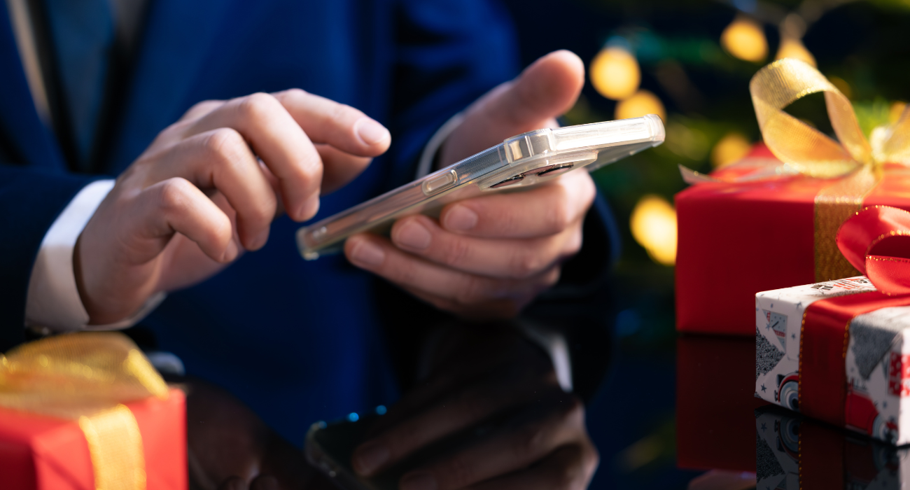 Recomendaciones para evitar fraudes en compras digitales navideñas