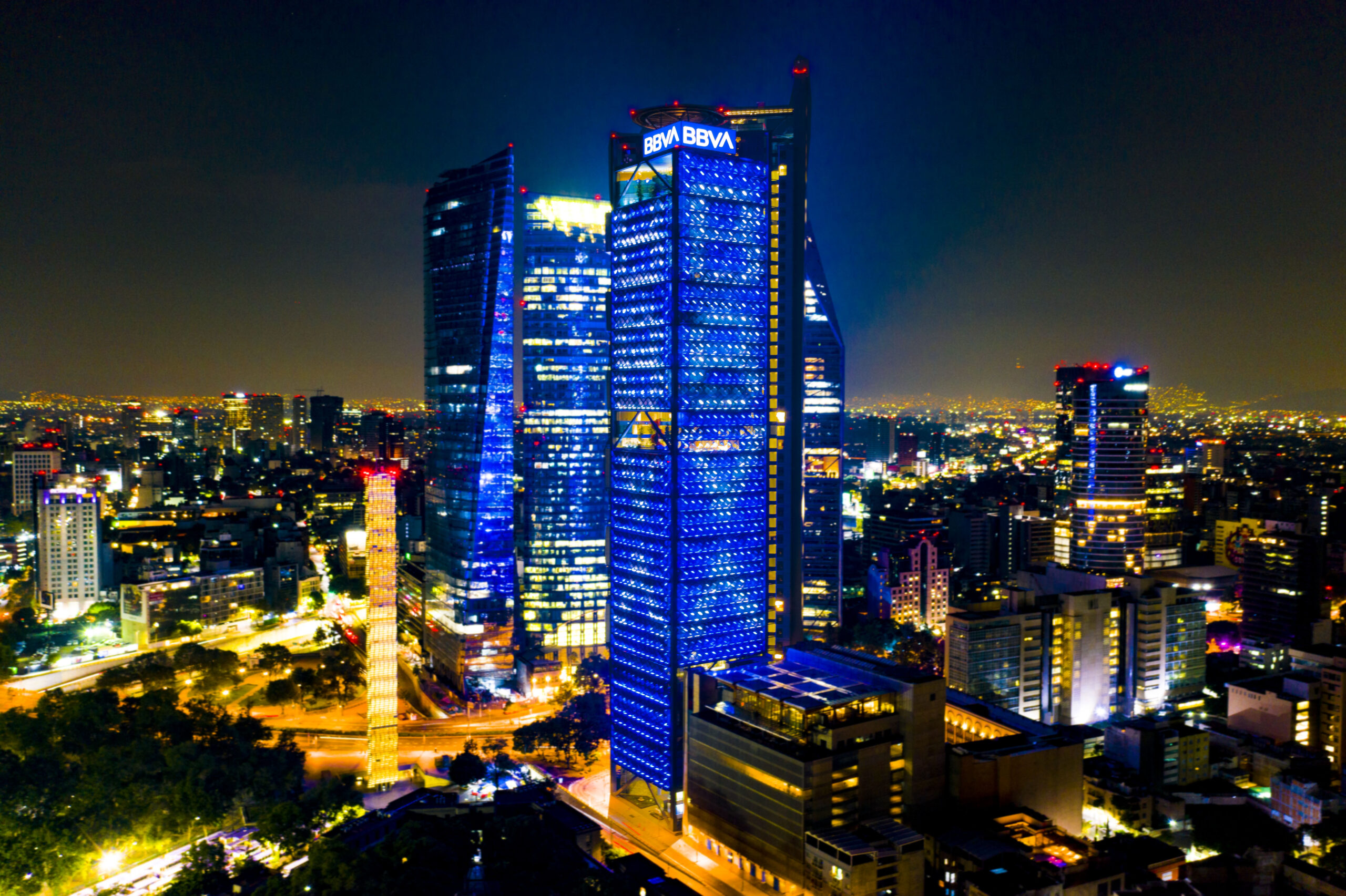 Reconocen a la Torre BBVA México como ícono global de sostenibilidad