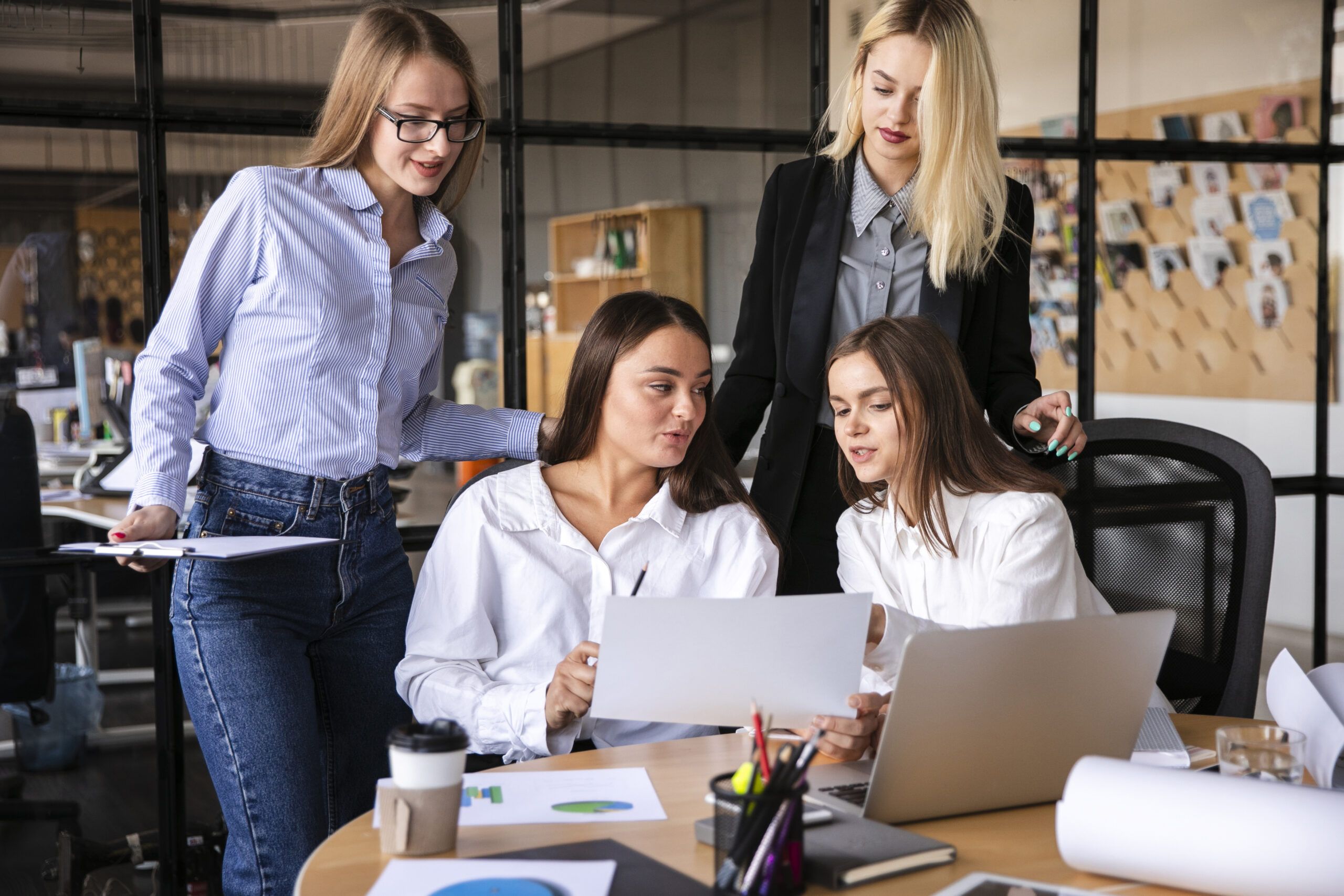Sólo 44 por ciento de las mujeres en edad productiva están en mercado laboral