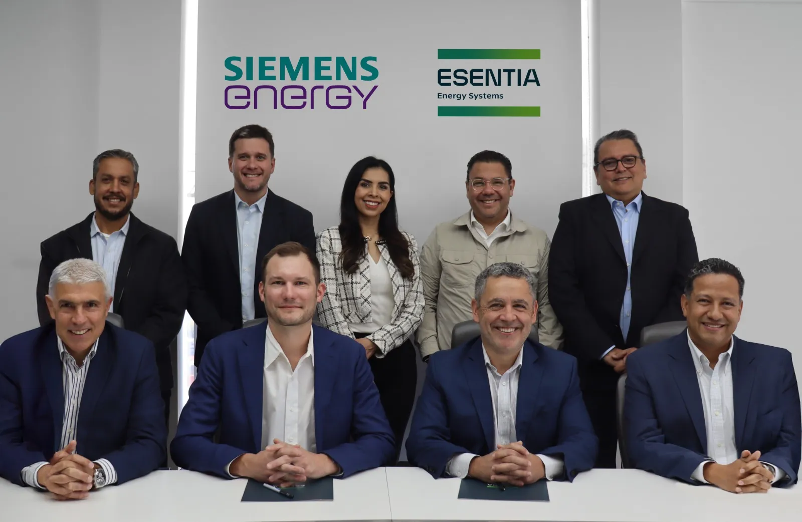 ESENTIA y Siemens Energy expanden gasoductos en México