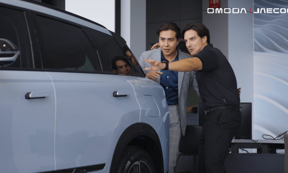 JAECOO 5 apuesta por experiencia real con Vadhir Derbez