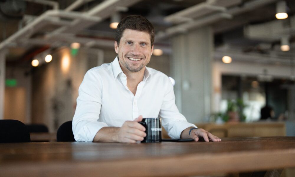 Modelo híbrido se consolida talento mexicano ya no quiere oficinas que le hagan perder tiempo