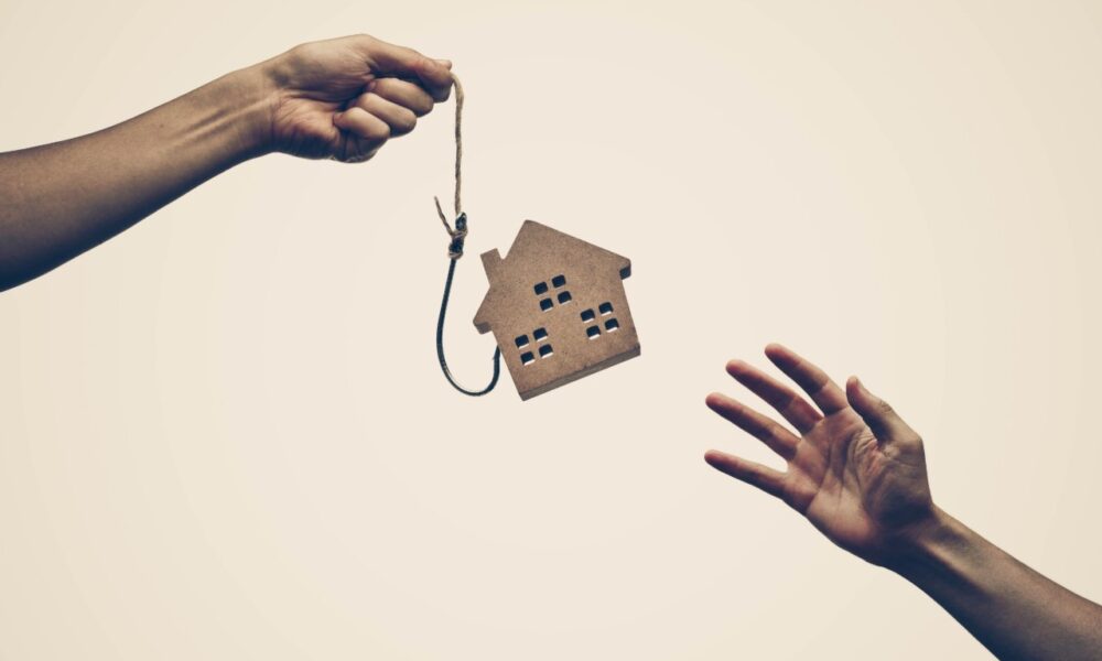 Qué hacer ante un fraude inmobiliario o falsificación de escrituras