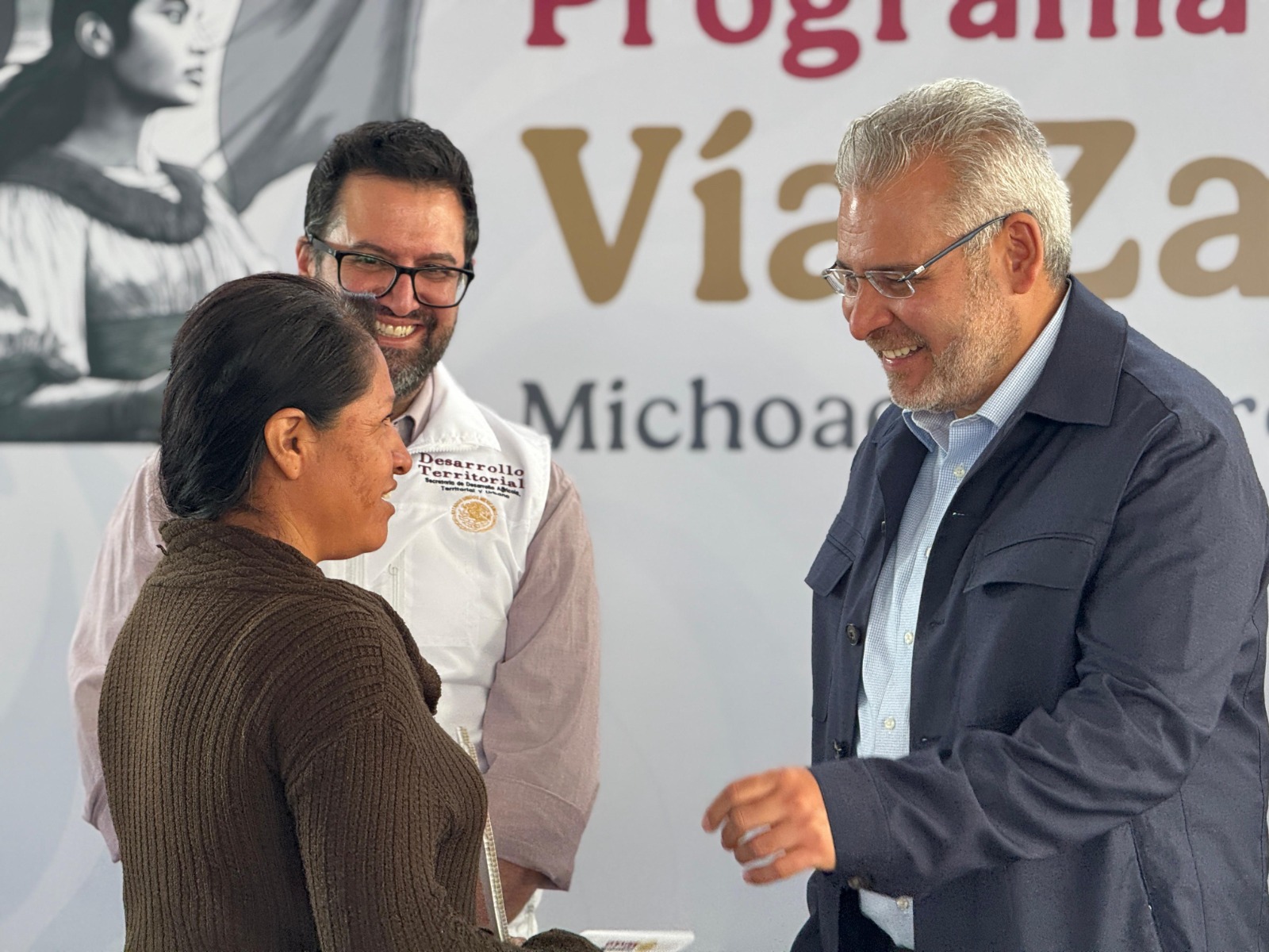 Sedatu y Conavi entregan 32 viviendas en Yurécuaro, Michoacán