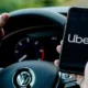 Uber y R2 amplían créditos para conductores y repartidores en México