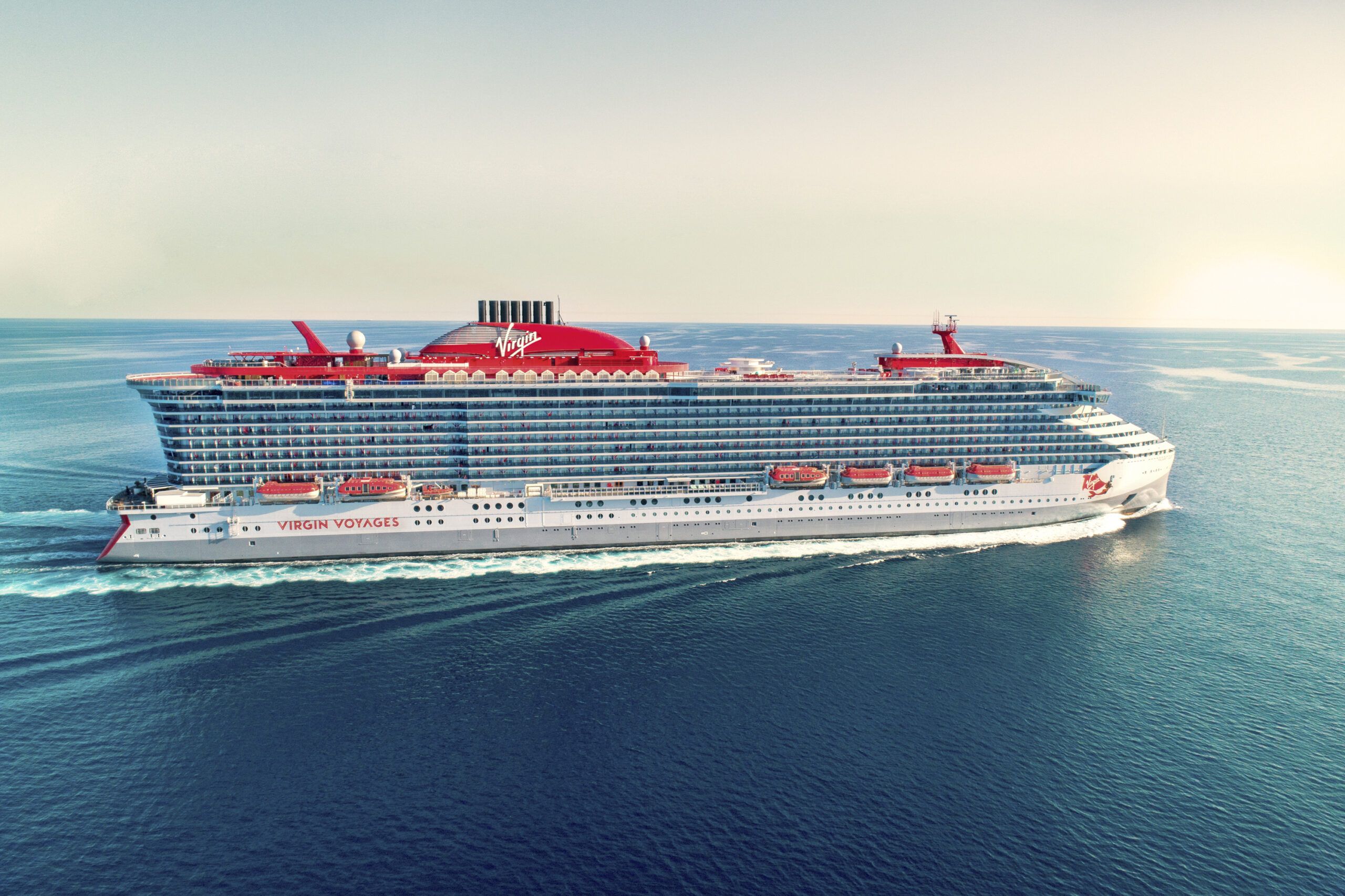 Virgin Voyages lanza programa de reservas grupales para agentes de viajes