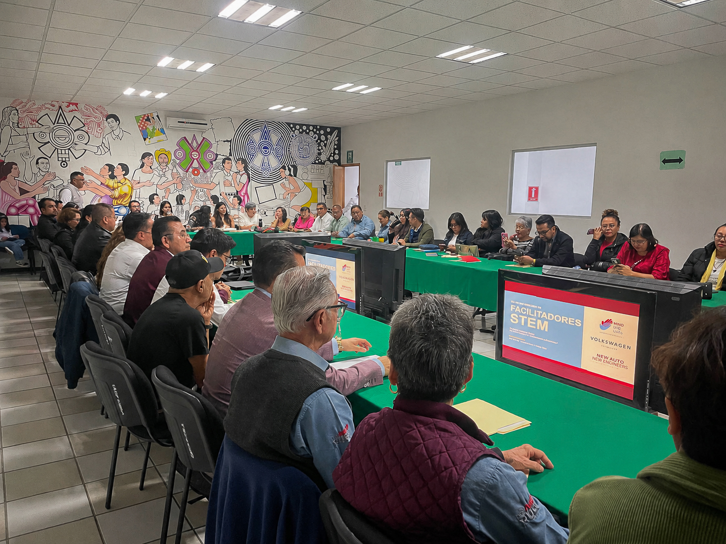 Volkswagen y Fundación Mind the Gap fortalecen educación STEM en Puebla