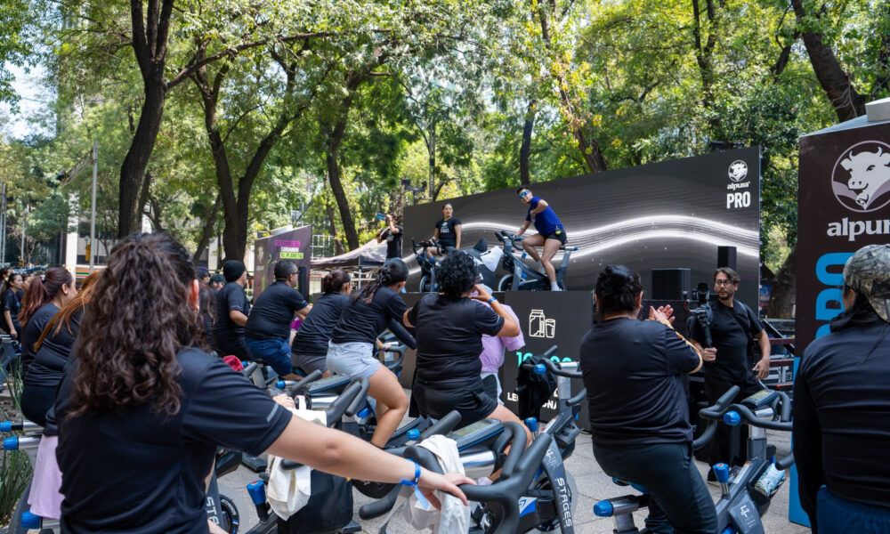 Alpura dona 15 mil litros de leche a escuelas de Cuautitlán Izcalli