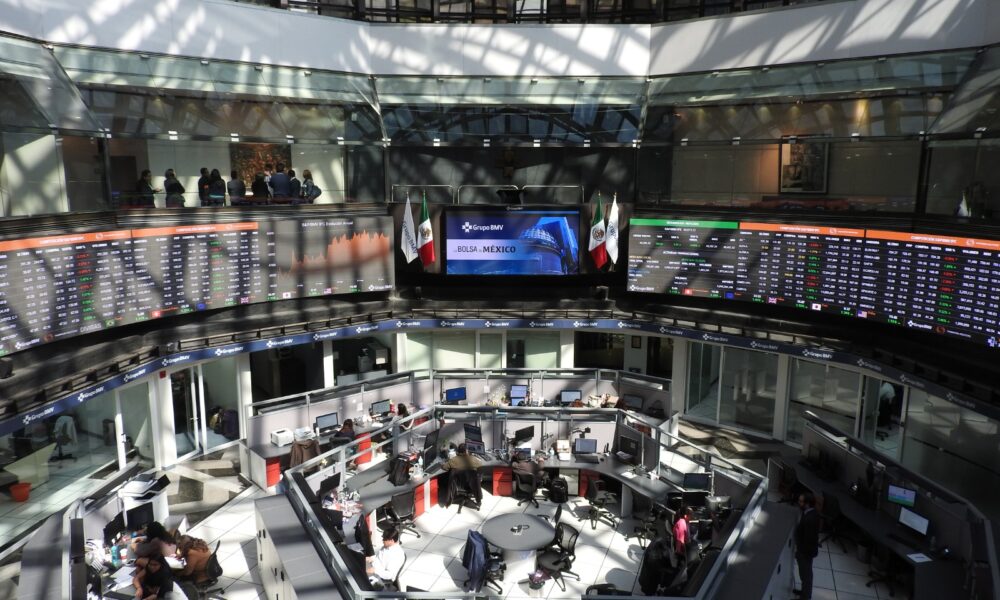 Credijal primera empresa que coloca en la BMV bajo el programa “De Cero a Bolsa”