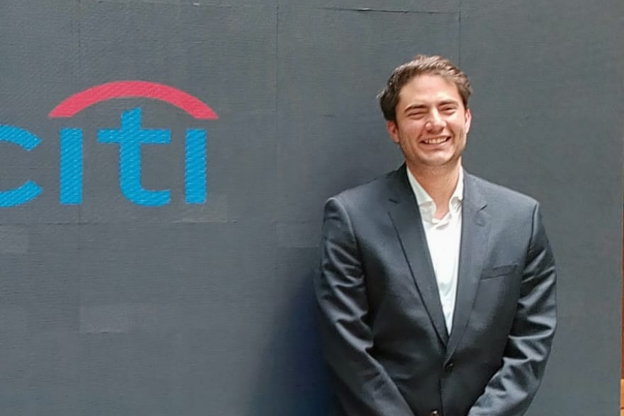 Para generar mayor valor agregado en exportaciones de procesadores de datos se debe invertir en su cadena de producción