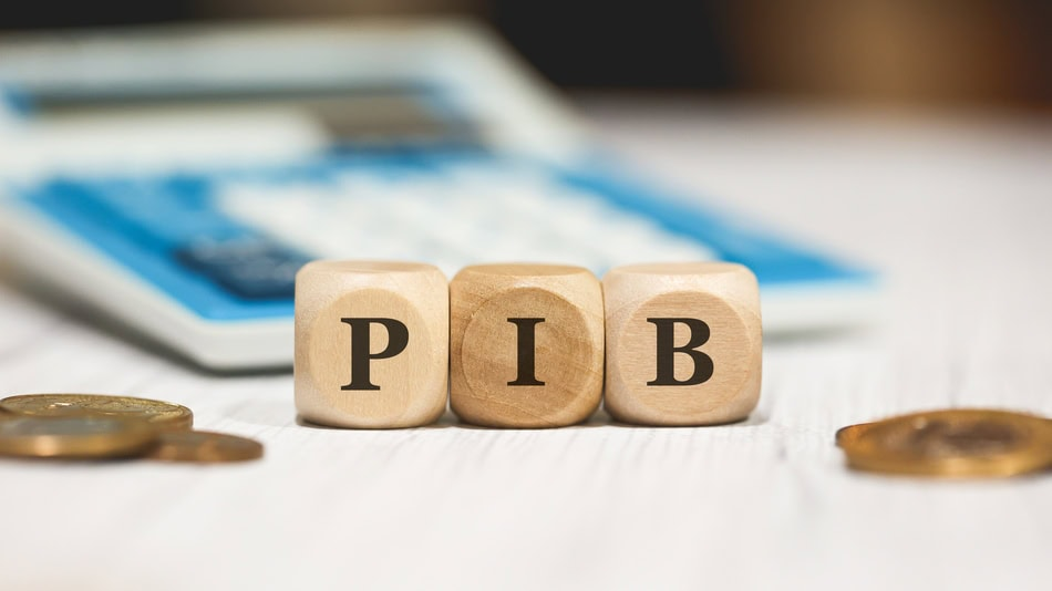 Prevén aumento ligero en inflación con apreciación peso y estabilidad en PIB y tasa de referencia